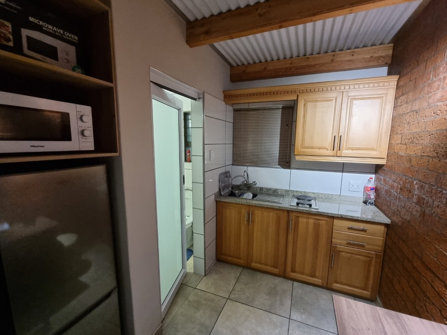 To Let 1 Bedroom Property for Rent in Hospitaalheuwel Free State